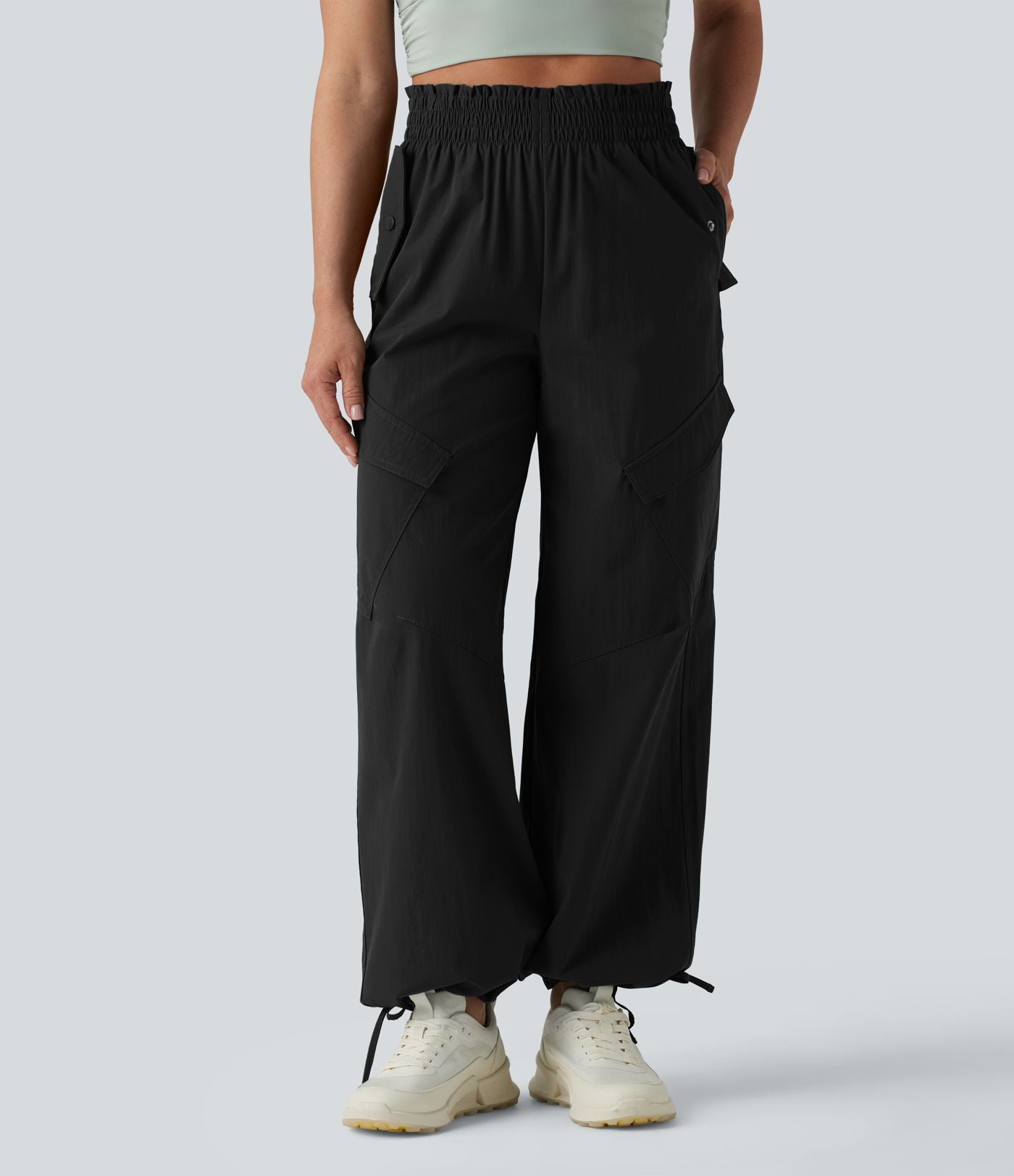 Pantalon cargo sport taille haute à finitions ondulées avec poches