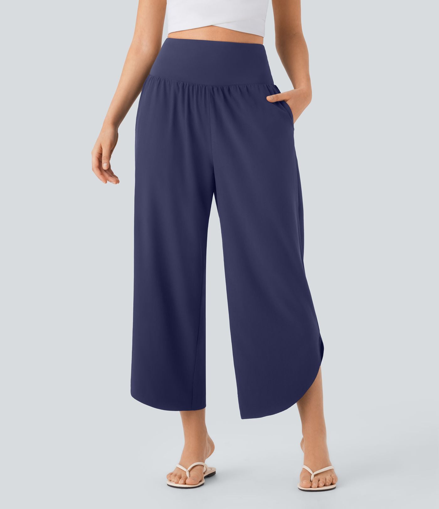 Pantalon fluide resort Breezeful™ à séchage rapide, coupe fendue et effet ventre plat