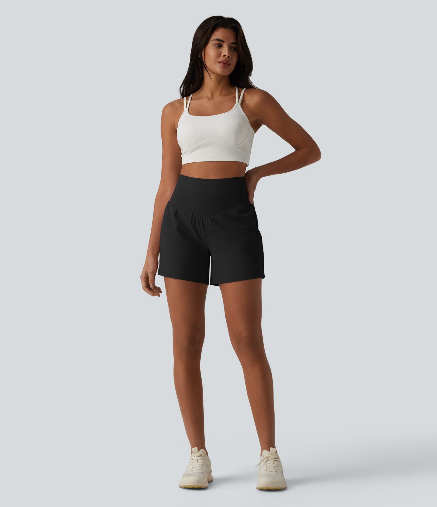 Short de yoga SoftlyZero™ Airy 2-en-1 gainant taille très haute à effet frais InstantCool avec poches, 12,5 cm