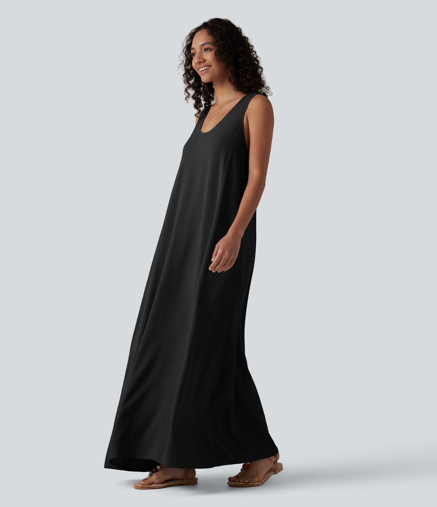 Robe maxi fluide de vacances en mélange de lin col U sans manches dos torsadé à poches