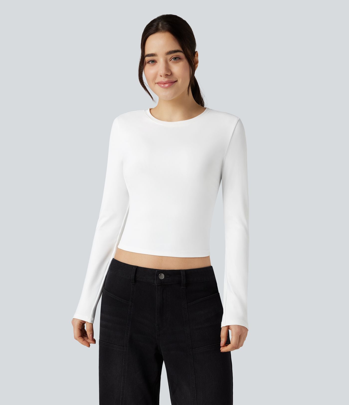 T-shirt court slim col rond manches longues