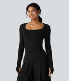 T-shirt tailleur col carré manches longues coupe ajustée