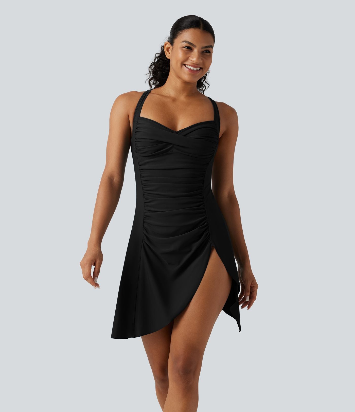 Robe de bain 2-en-1 push-up gainante à encolure Queen Anne avec bretelles ajustables, design torsadé, fronces, ourlet fendu, brassière intégrée et poches