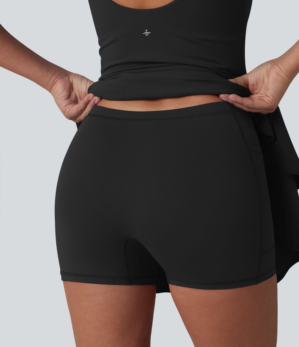 Robe de sport mini de tennis SoftlyZero™ Airy 2-en-1 à volants, à effet frais InstantCool, poches, accès facile Easy Peasy, protection solaire UPF50+