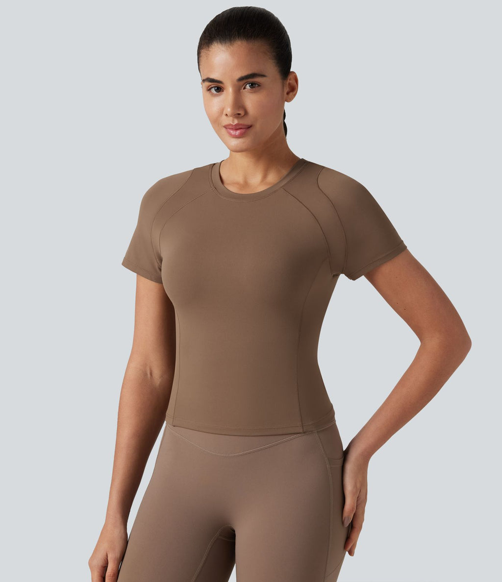Haut de sport Softlyzero™ à manches courtes et col rond avec soutien-gorge intégré - Protection UPF50+