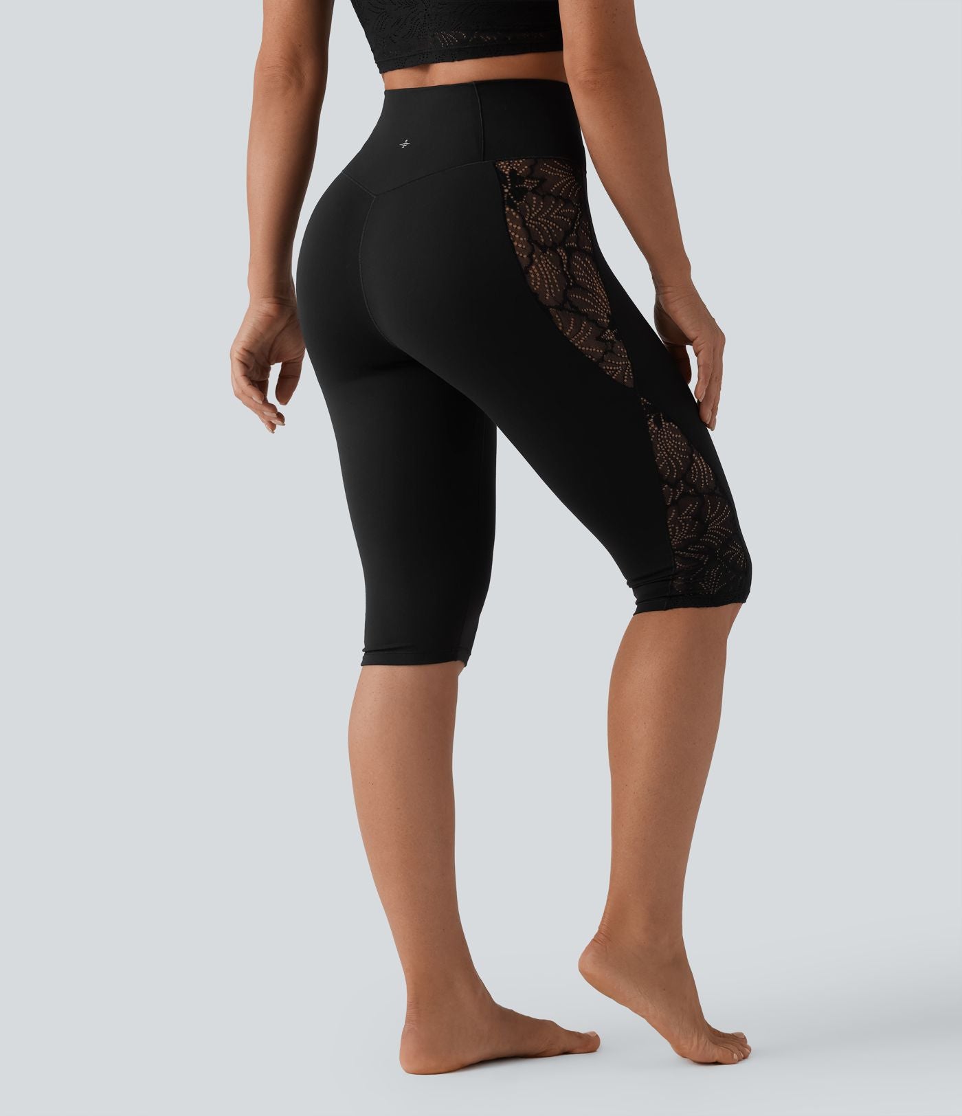 Legging de yoga corsaire SoftlyZero™ taille haute croisé dentelle contrastante avec poche - UPF50+