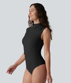 Body casual col cheminée sans manches avec fronces