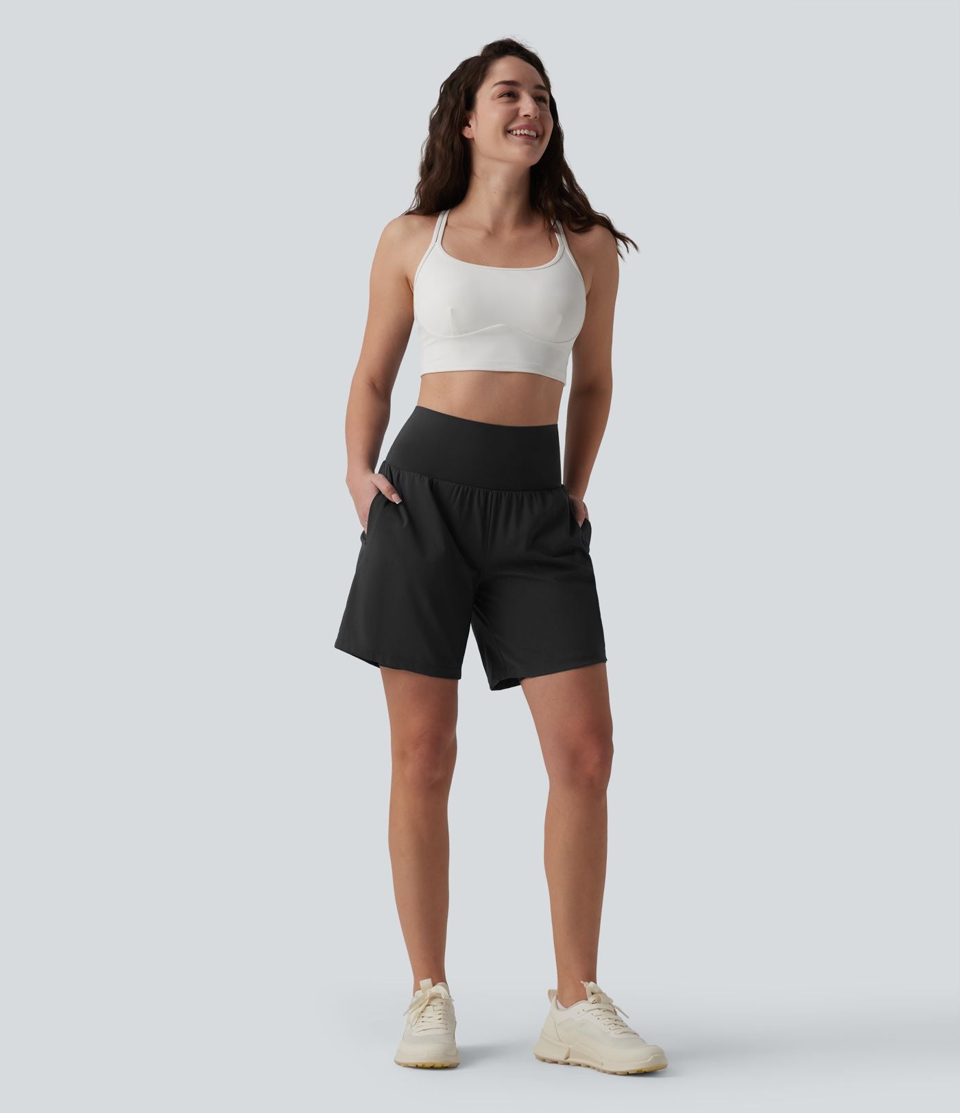 Short de yoga SoftlyZero™ Airy 2-en-1 gainant taille très haute effet frais InstantCool 17,5 cm avec poches