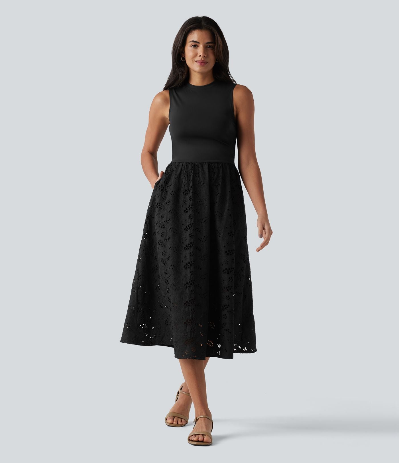 Robe midi de villégiature sans manches col rond à broderie anglaise, avec poches