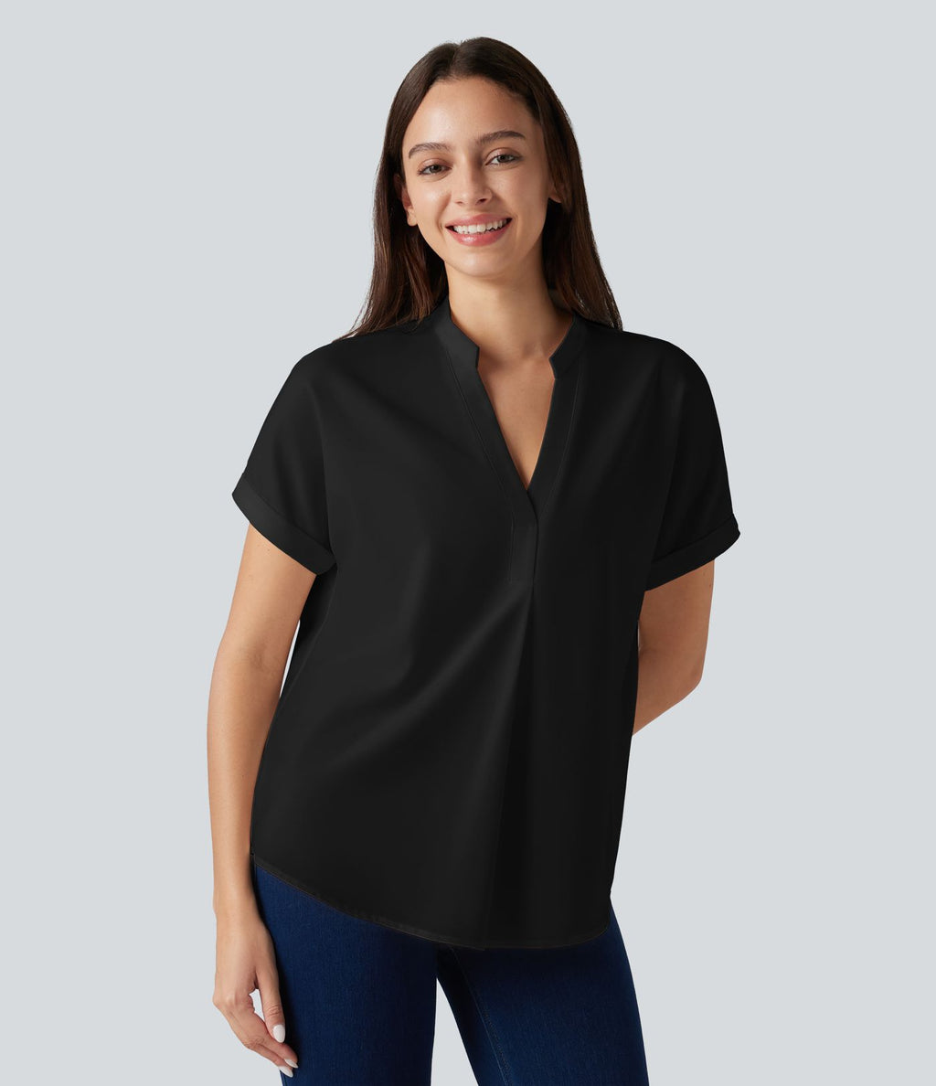 Blouse habillée en mousseline col V à manches courtes, ourlet arrondi et tissu infroissable
