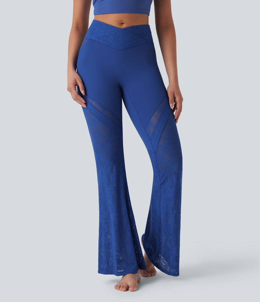 Pantalon de yoga évasé à taille haute croisée, poche arrière et dentelle