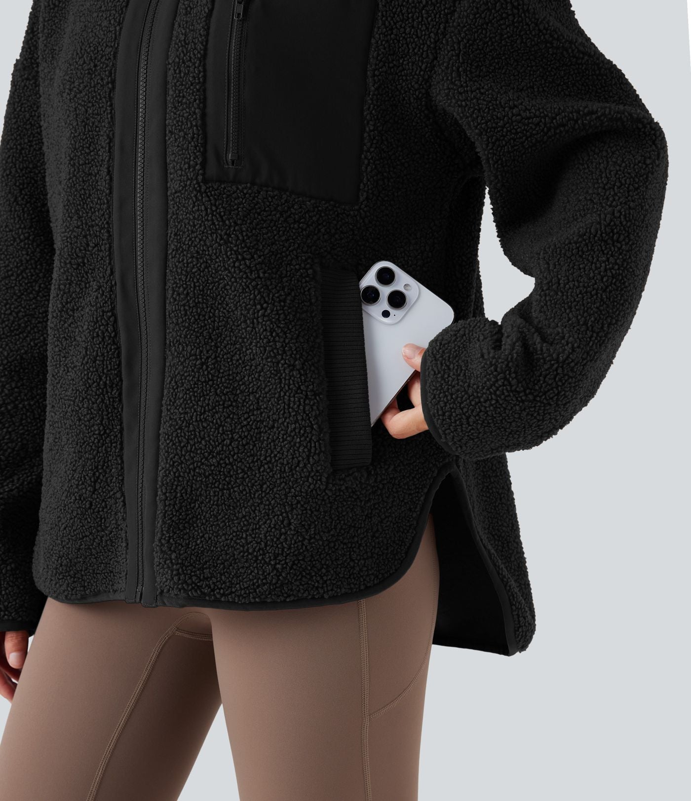 Veste de sport sherpa à manches longues avec ourlet asymétrique arrondi et poches