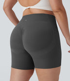 Short cycliste 17,5 cm d'entraînement gainant galbant taille haute grande taille avec effet scrunch et poches Halara UltraSculpt™
