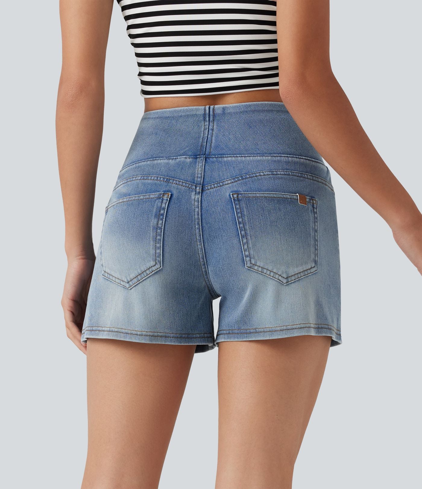 Halara Flex™ Short décontracté en denim lyocell délavé taille mi-haute drapé 9 cm avec poches
