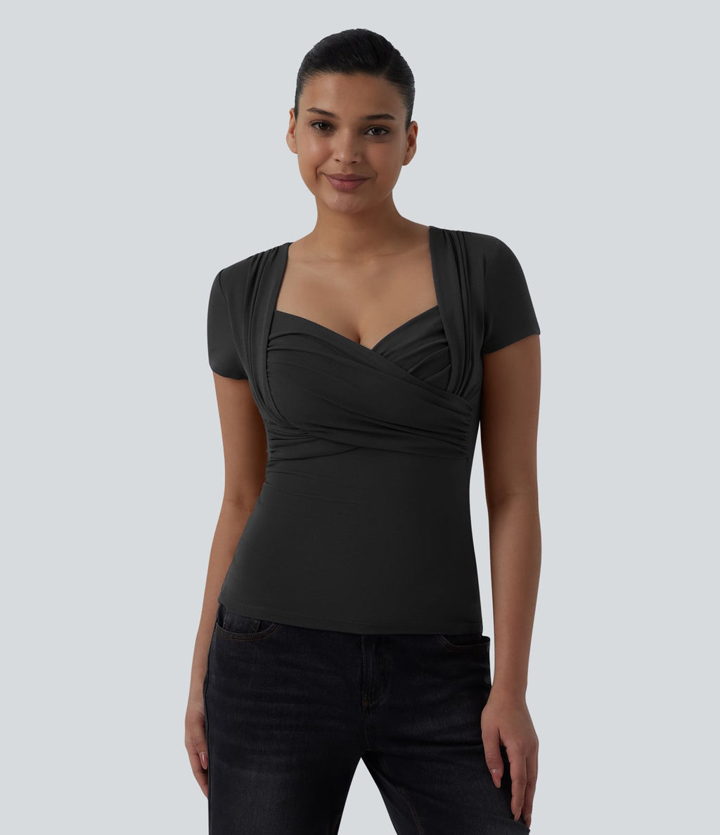 Top casual décolleté cœur manches courtes croisé avec fronces