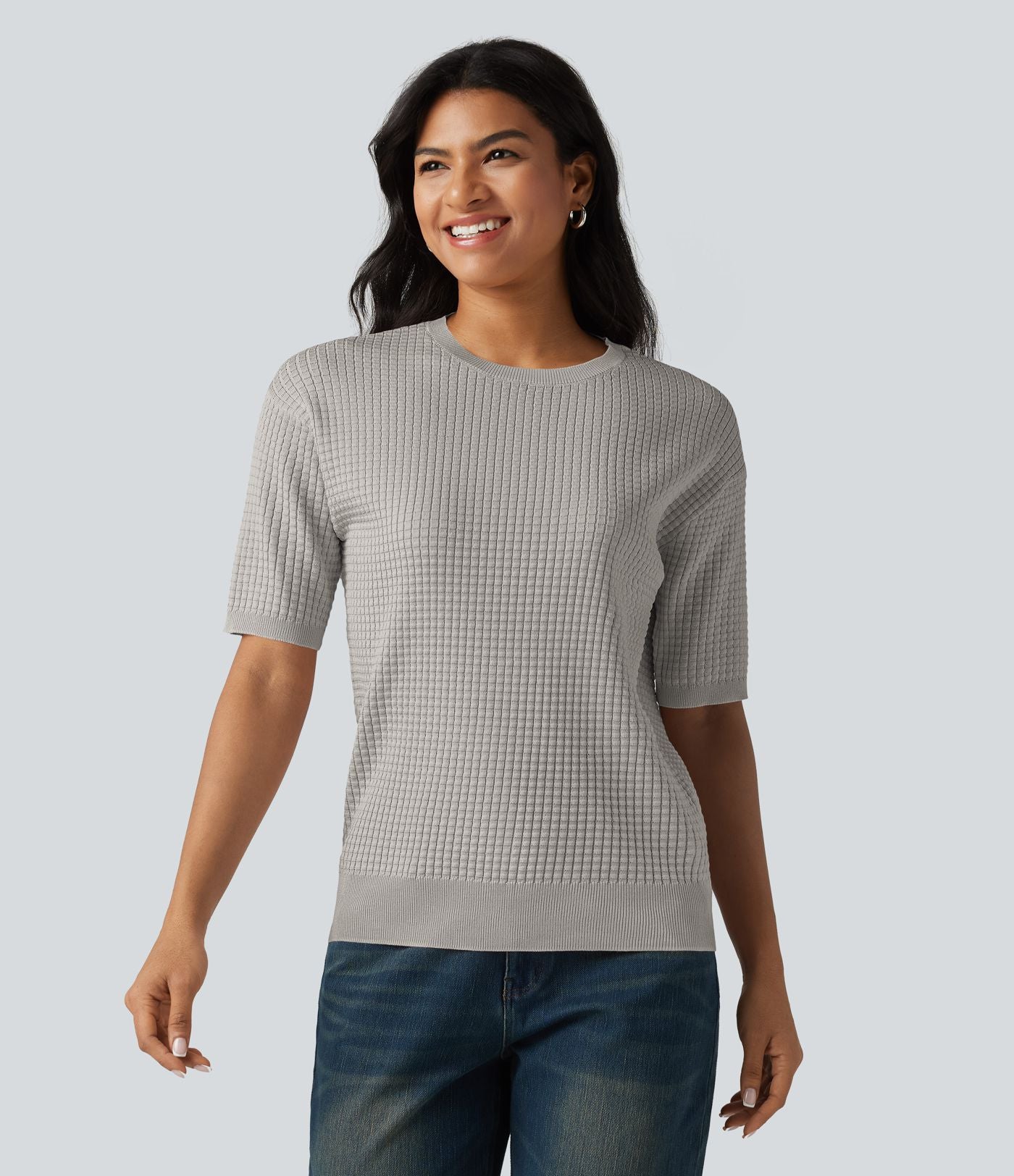Pull col rond manches courtes en tissu gaufré