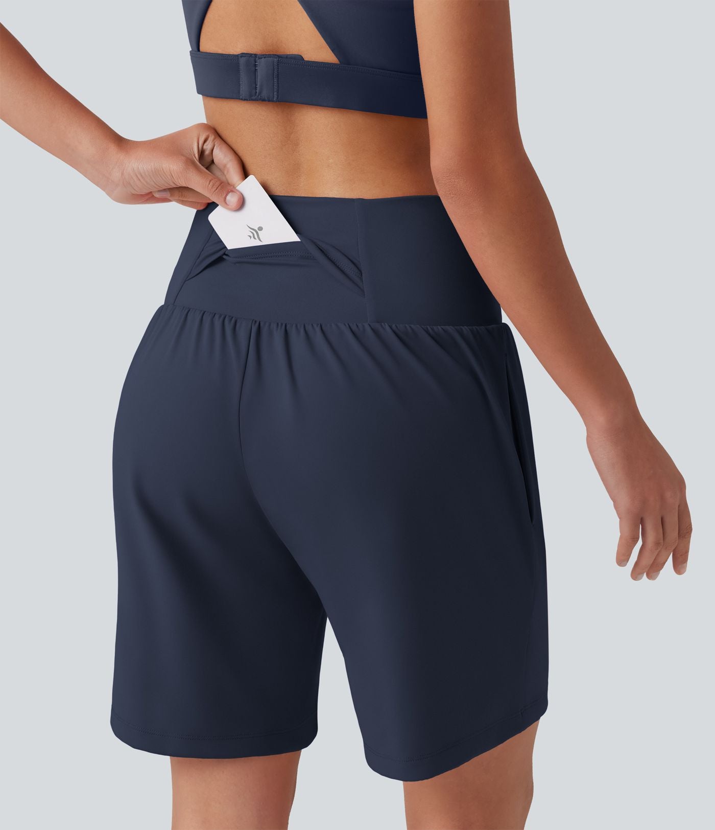 Short de yoga SoftlyZero™ Airy 2-en-1, taille haute, croisé, à effet frais InstantCool, 17,5 cm, avec poches