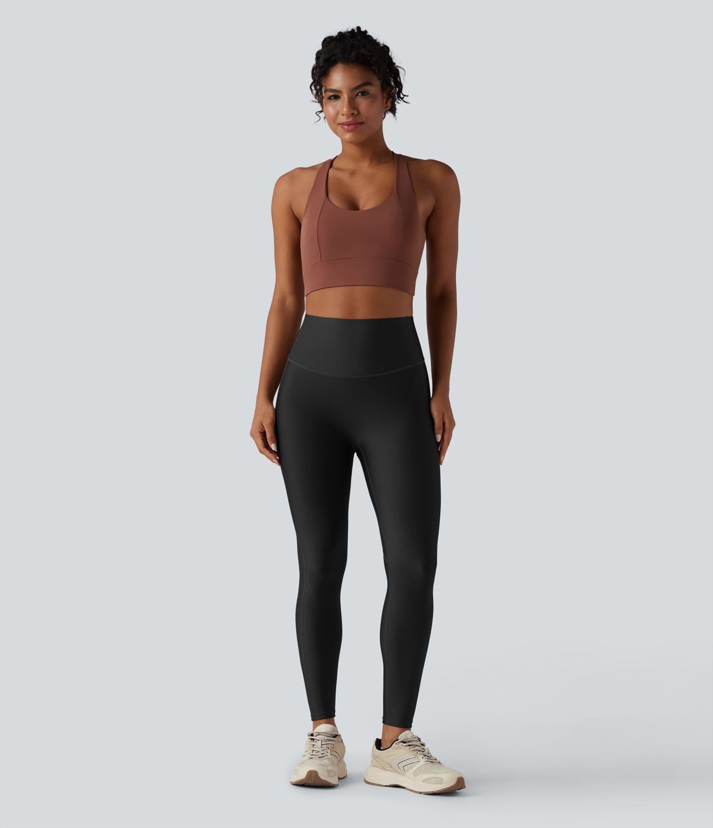 Legging sculptant d'entraînement 7/8 brillant taille haute gainant avec effet push-up fessier