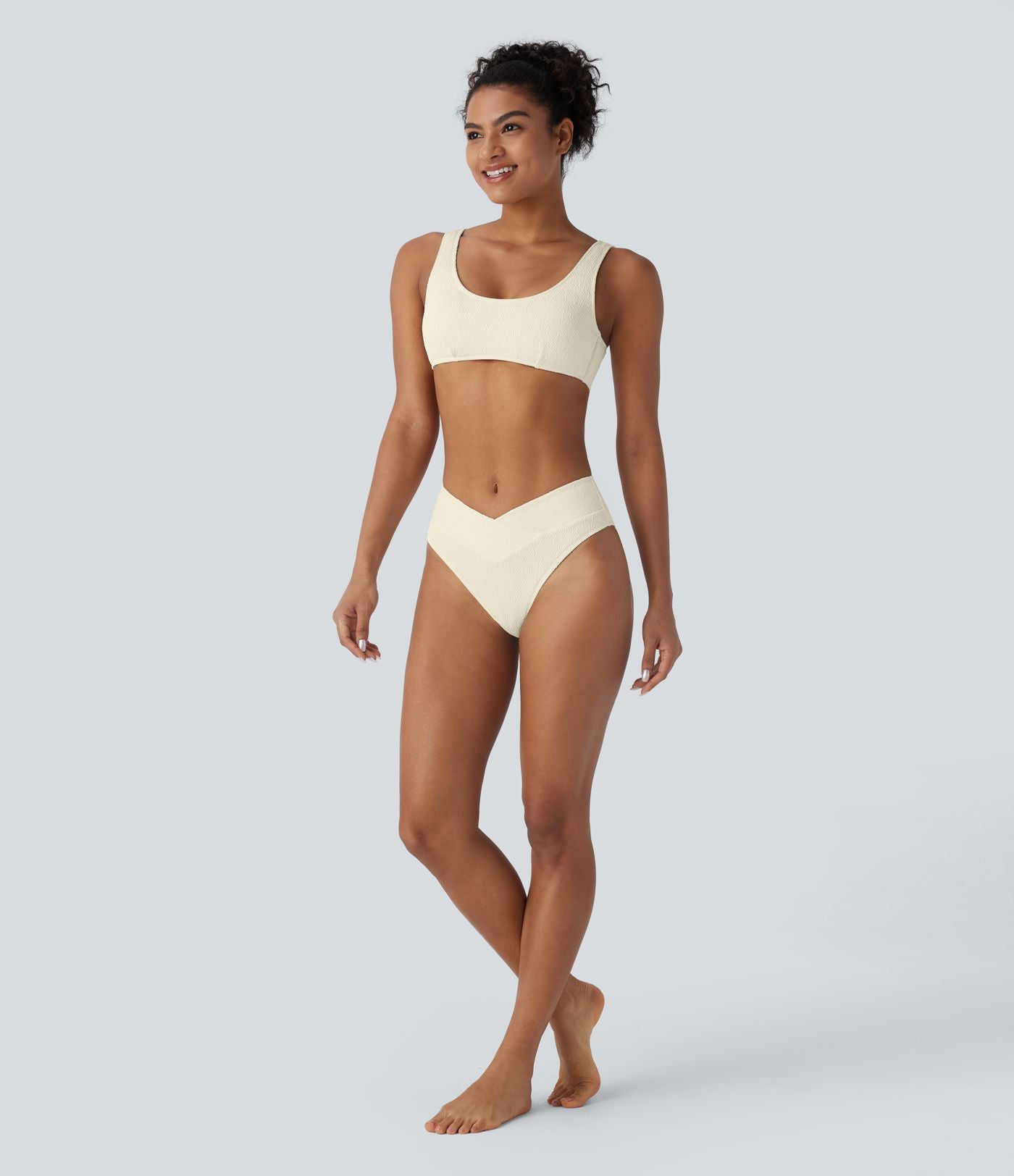 Bas de maillot de bain bikini texturé croisé