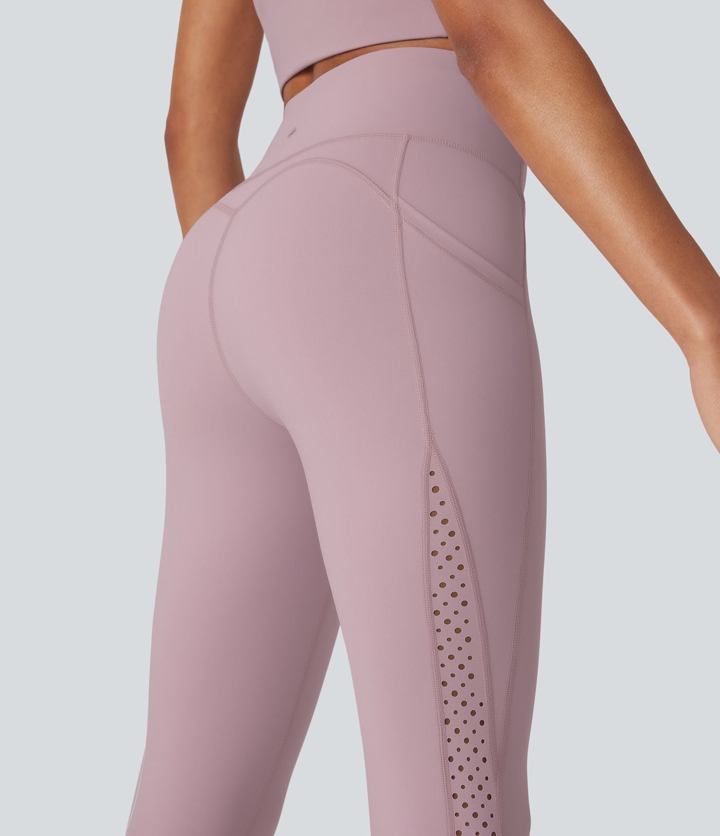 Legging de yoga Halara UltraSculpt™ gainant taille haute perforé Airy effet frais InstantCool et séchage rapide avec poches, protection solaire UPF50+