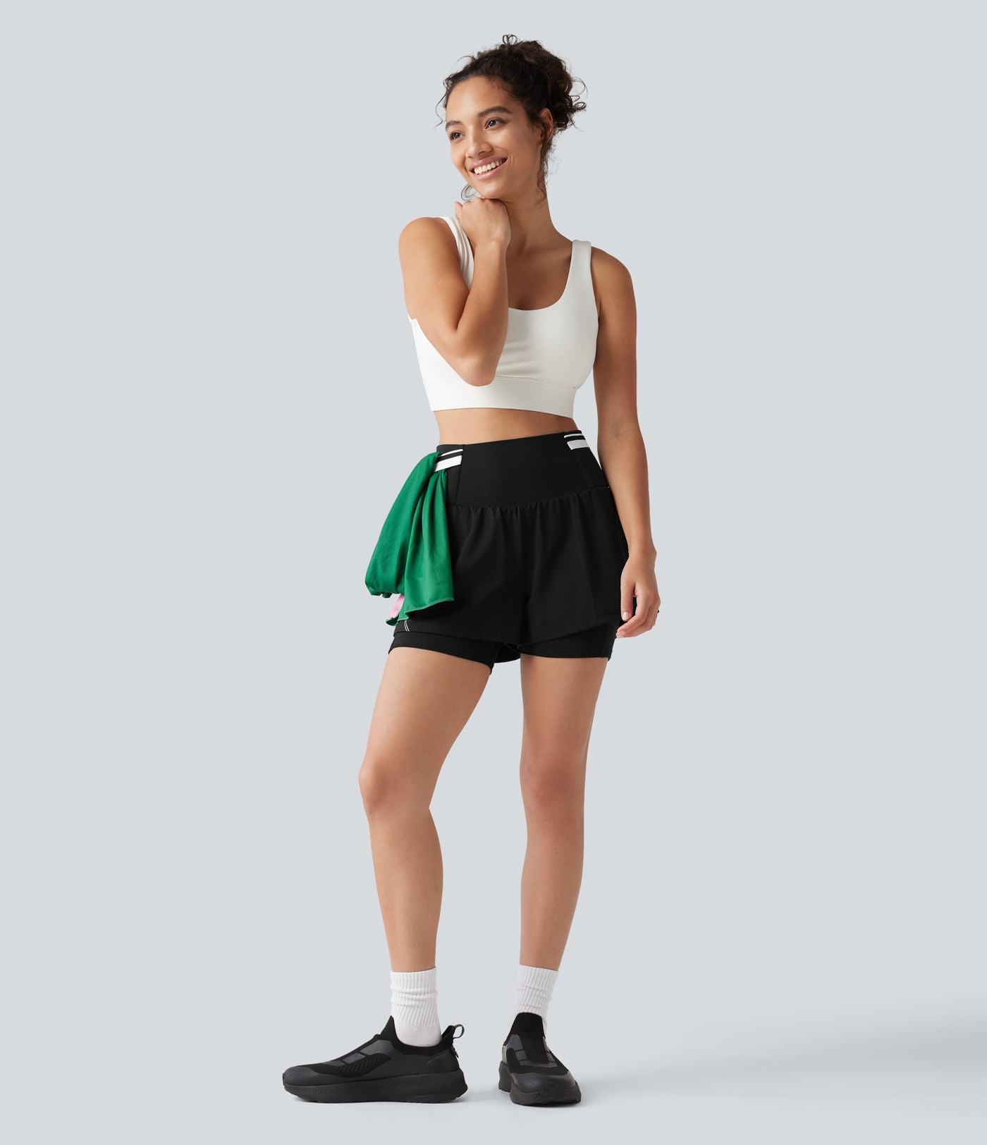Short d’entraînement 2-en-1 SoftlyZero™ Airy réfléchissant taille très haute gainant effet frais 12,5 cm avec poches