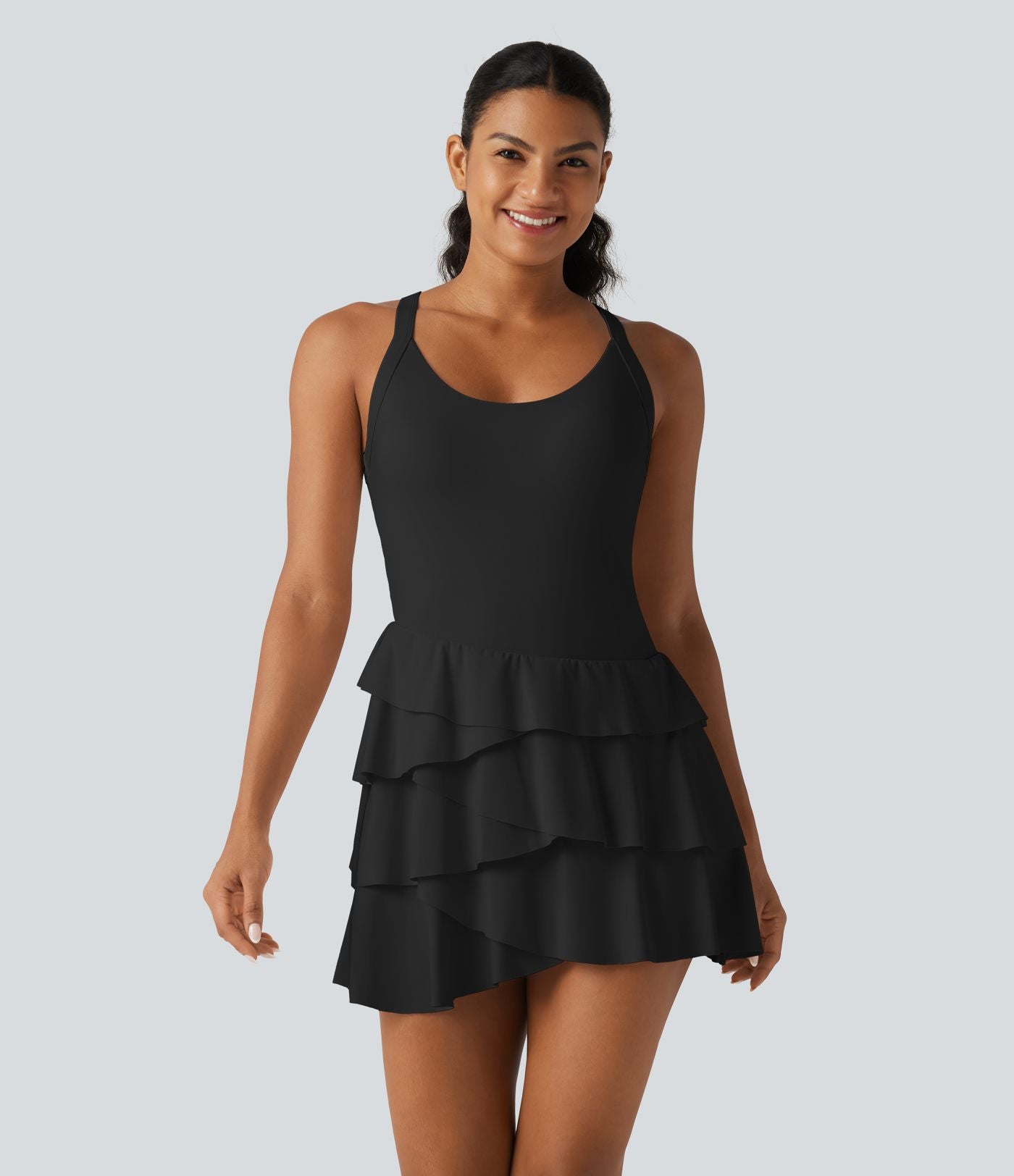 Robe-short de tennis SoftlyZero™ Airy effet frais InstantCool mini à volants superposés avec coussinets amovibles et poches, accès facile Easy Peasy