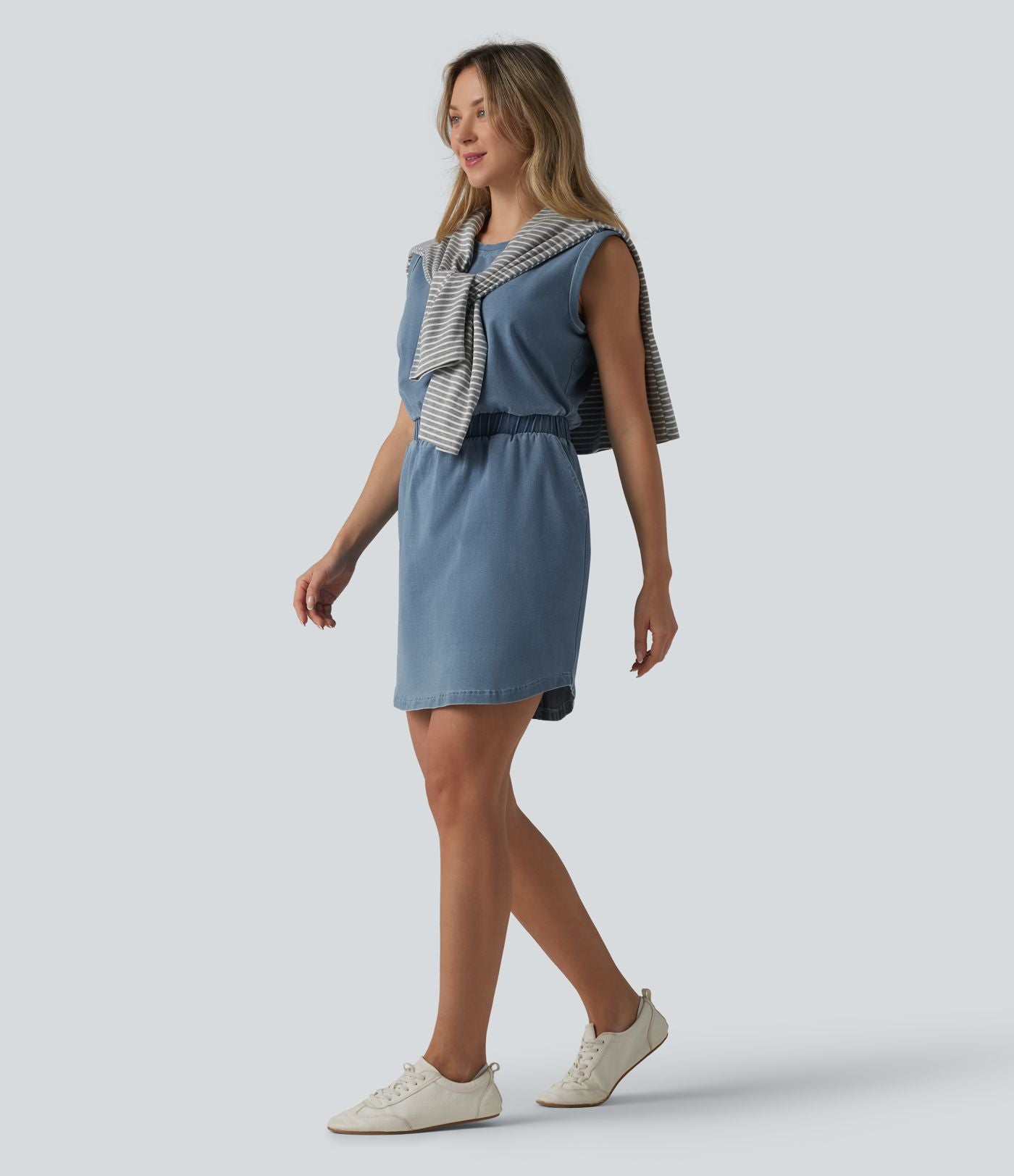 Robe mini casual en denim Halara Flex™ col rond sans manches ourlet arrondi avec poches