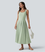 Robe midi fluide à bretelles col U avec brassière intégrée et poches