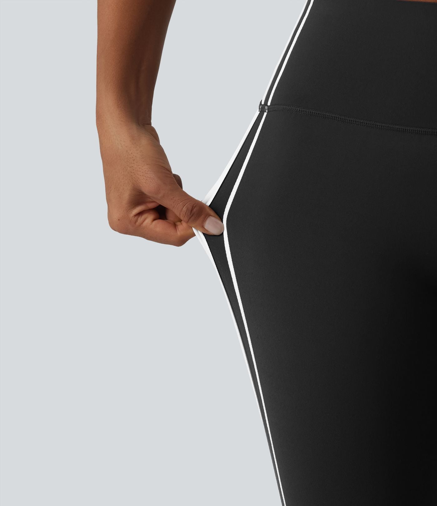 Halara UltraSculpt™ Legging de yoga ventre plat taille haute avec bandes latérales et poche