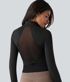 SoftlyZero™ Plush Veste de yoga col montant à manches longues avec trous pour les pouces, dos torsadé, empiècements en mesh respirant et poches