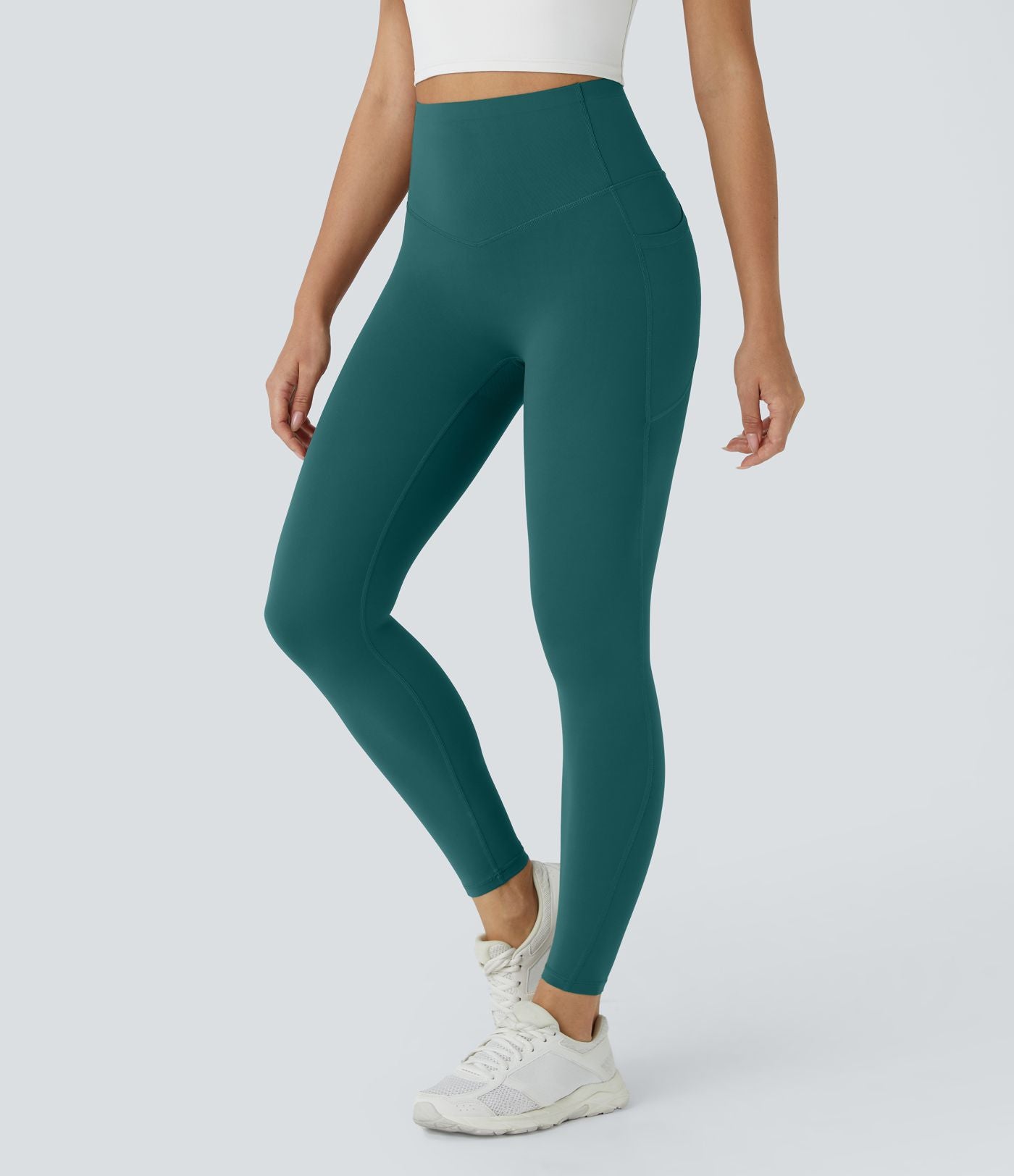 Legging d'entraînement gainant galbant taille haute avec poches Halara UltraSculpt™