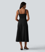 Robe mi-longue fluide froncée à col carré et encolure échancrée pour demoiselle d'honneur et invitée de mariage