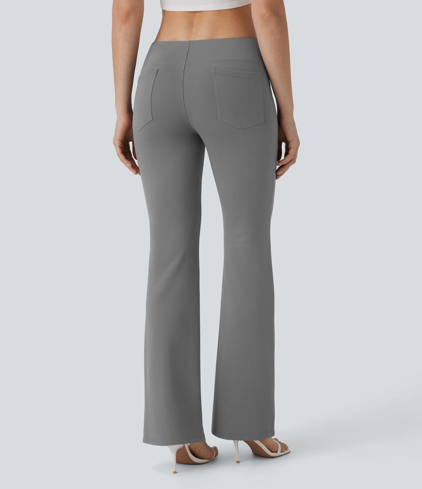 Pantalon taille basse avec poches
