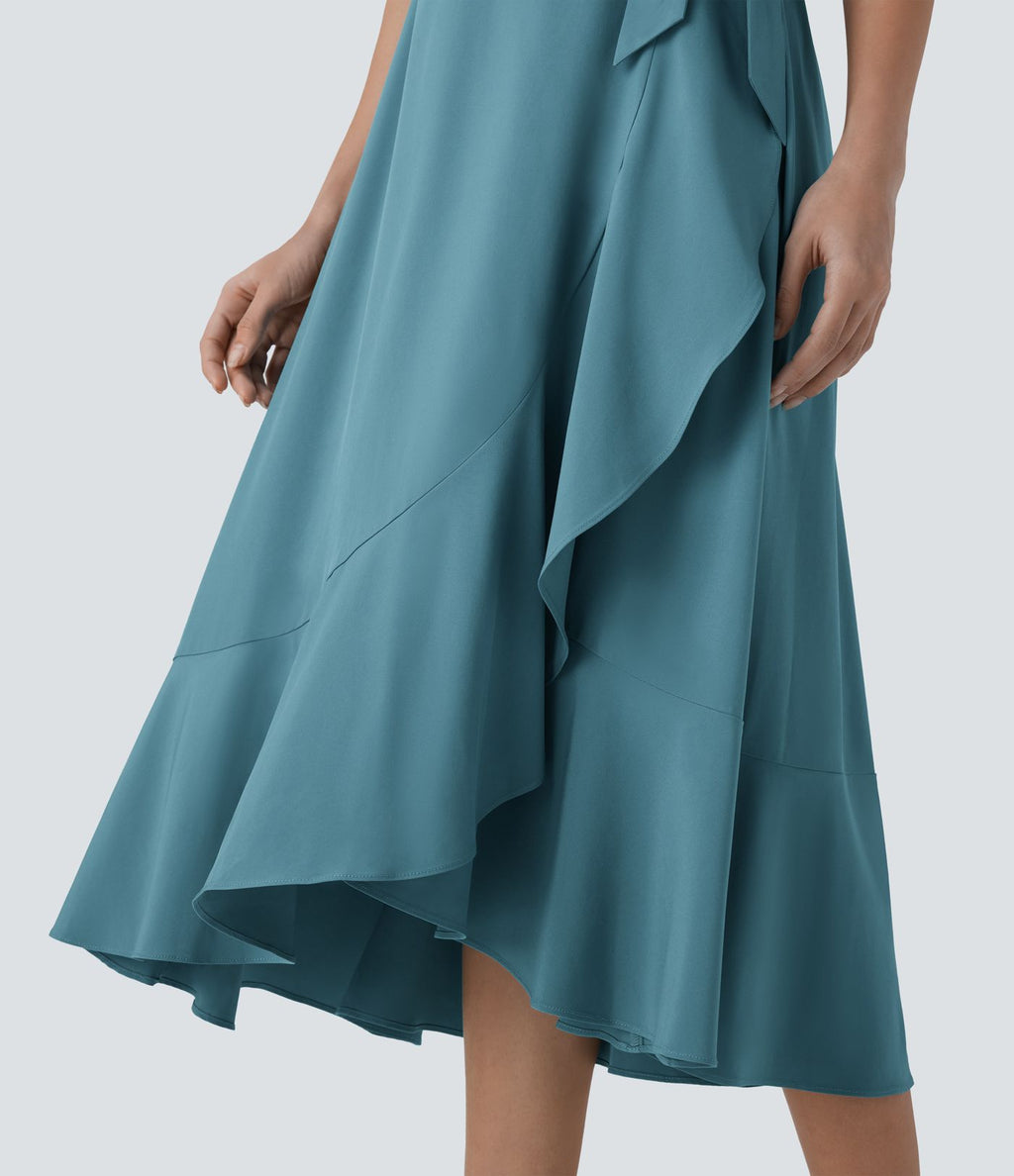 Robe décontractée midi Breezeful™ fluide à col V, manches courtes, design enveloppant, liens sur les côtés, poches latérales, volants et séchage rapide