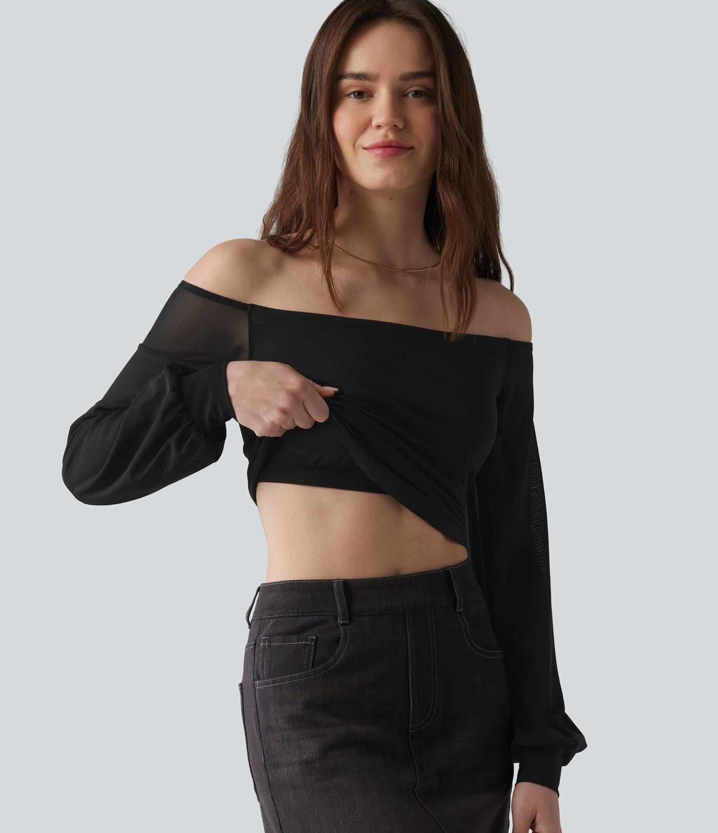 T-shirt SoftlyZero™ Airy décontracté épaules dénudées manches longues en tulle respirant effet frais InstantCool avec brassière intégrée, protection solaire UPF50+