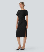 Robe tailleur mi-longue moulante manches courtes froncée