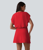 Robe de sport mini de yoga SoftlyZero™ Airy 2-en-1 effet frais InstantCool col rond à manches courtes, demi-zip et poches, accès facile Easy Peasy