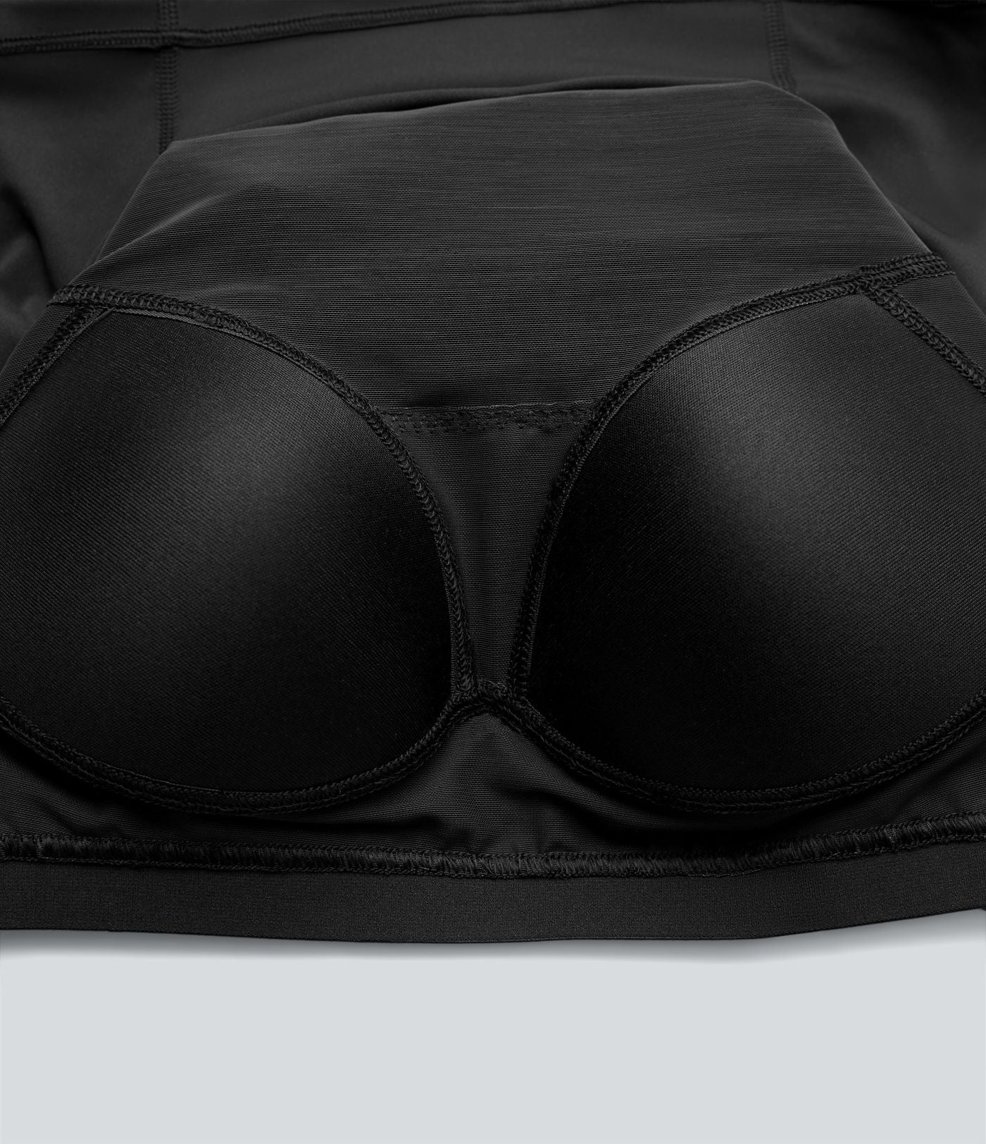 Haut de sport yoga SoftlyZero™ Airy push-up mesh contrastant effet frais InstantCool manches longues avec passe-pouces, protection solaire UPF50+