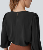 Blouse de travail col bateau avec manches évêque et dos ajouré