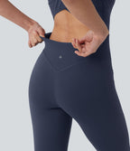 Combinaison d'entraînement Halara UltraSculpt™ gainante évasée avec coussinets fixes et poches - Édition Easy Peasy