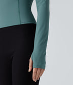 Haut de sport yoga SoftlyZero™ Airy col rond mesh contrastant effet frais InstantCool manches longues avec passe-pouces, protection solaire UPF50+