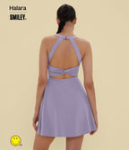 Robe sport évasée dos ouvert torsadé Halara X Smiley® SoftlyZero™ Airy avec poches – Longueur allongée – Édition Easy Peasy – Bonnets A à D