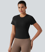 Haut de sport Softlyzero™ à manches courtes et col rond avec soutien-gorge intégré - Protection UPF50+