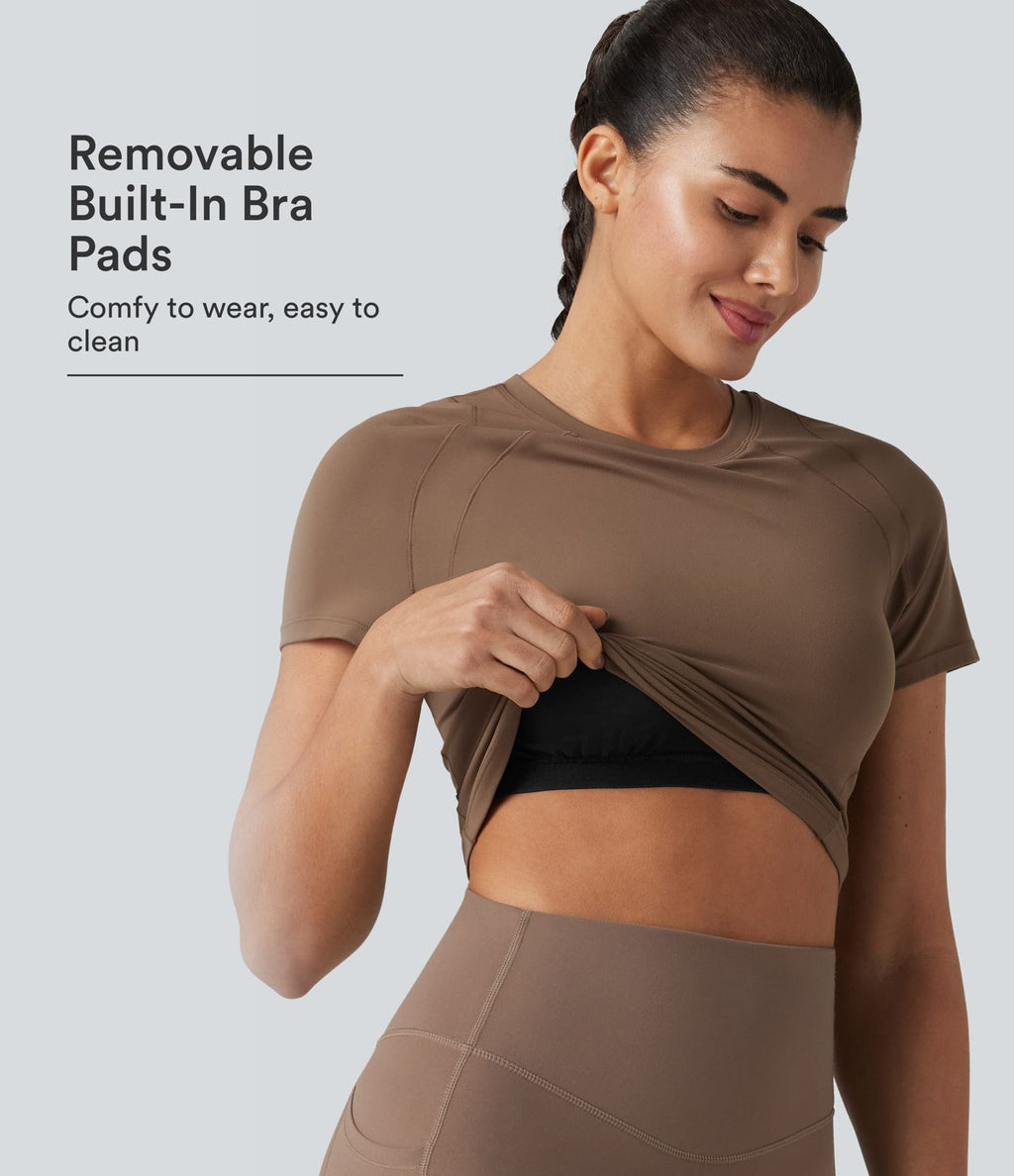 Haut de sport Softlyzero™ à manches courtes et col rond avec soutien-gorge intégré - Protection UPF50+