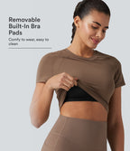 Haut de sport Softlyzero™ à manches courtes et col rond avec soutien-gorge intégré - Protection UPF50+