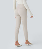 Pantalon tailleur skinny gainant taille haute à chevrons avec poches arrière zippées décoratives