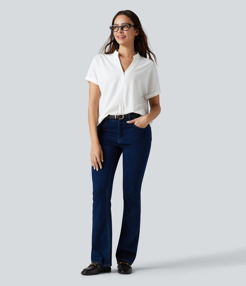 Blouse habillée en mousseline col V à manches courtes, ourlet arrondi et tissu infroissable