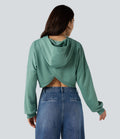 Sweat-shirt court à capuche dos croisé ourlet croisé
