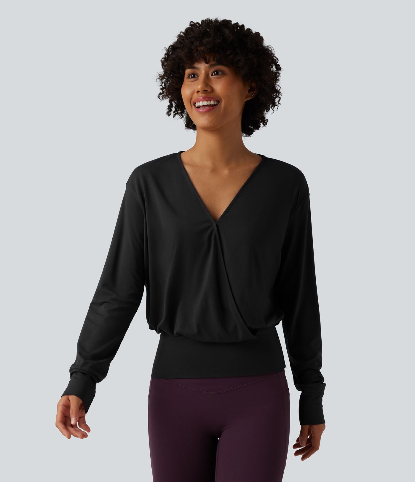 Blouse de travail col V croisée manches longues