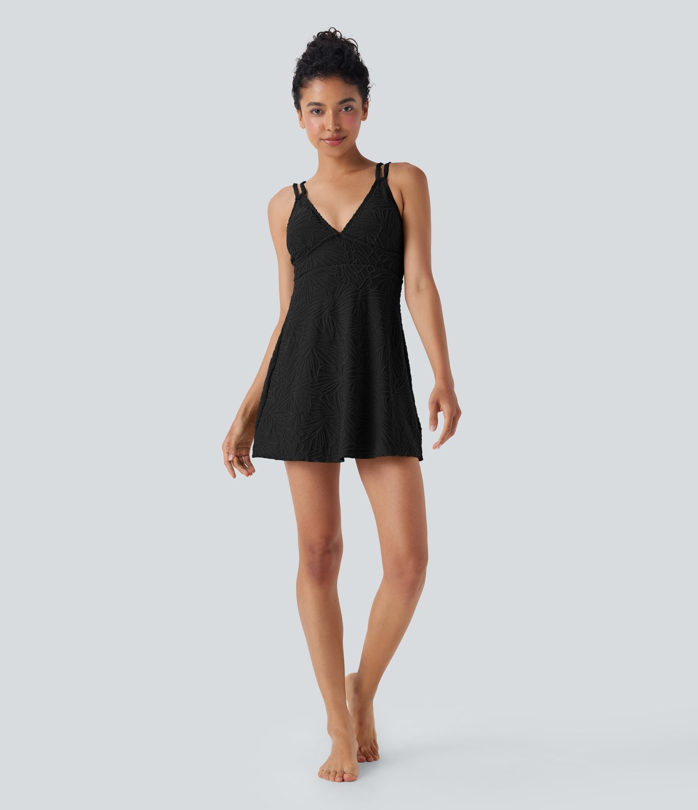 Robe de bain courte 2-en-1 dos nu ajourée